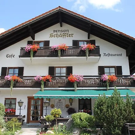 Schaefflerhof 3* ビショフスマイス