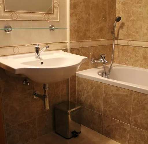 Schaefflerhof 3*